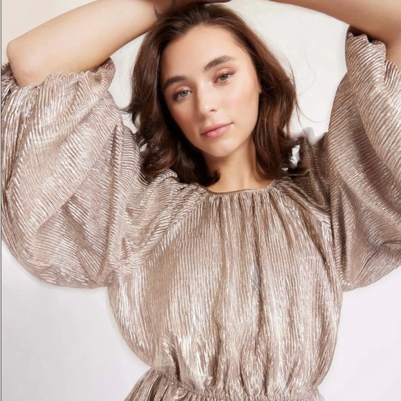 Mille Resort & Travel ,Karis Top Lux  Metallic Gold  Women's Top Size XXS-M - Picture 3 of 15